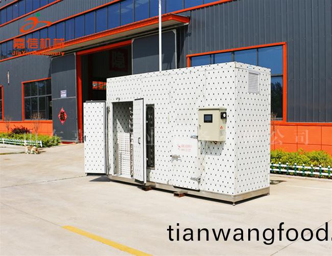 紅(hong)藷(shu)熱泵烘(hong)榦(gan)機 藥材新型(xing)空氣能熱泵(beng)烘榦(gan)機